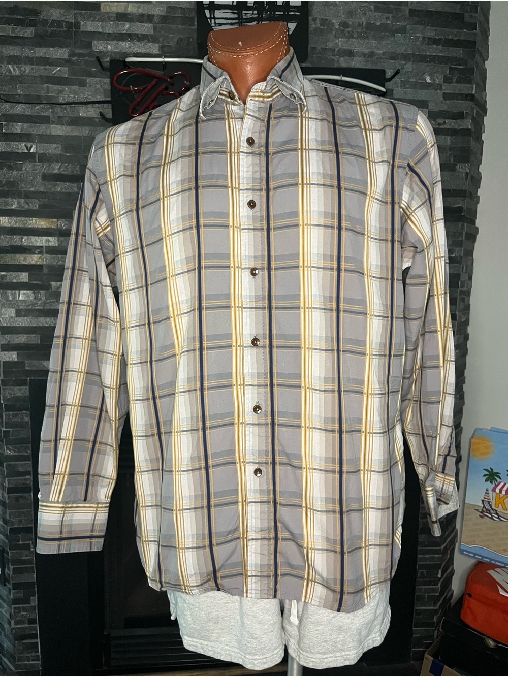 Tommy Bahama Island Soft Men's XL Plaid Button Down Shirt Grey Yellow Blue
